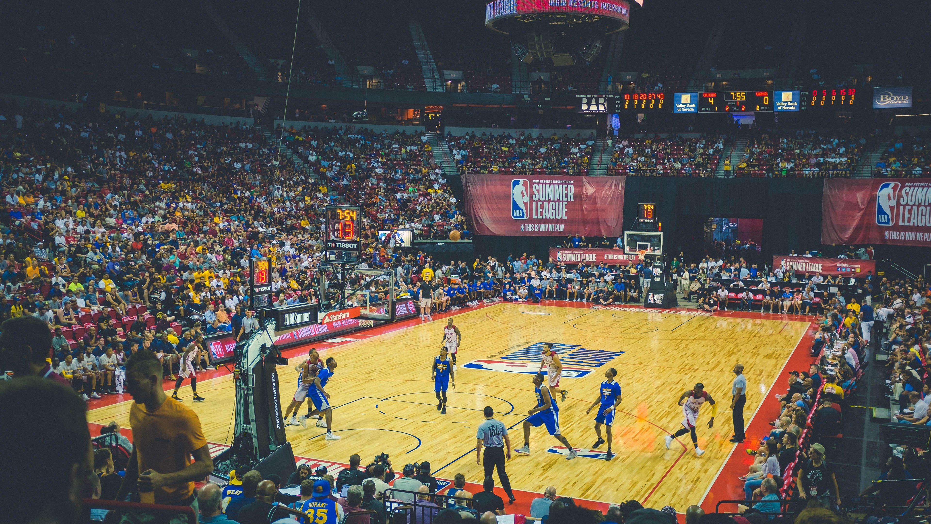 安东·李恩:他的防守稳健、传球精准,是全黑队中场的灵魂,安东内利什么水平