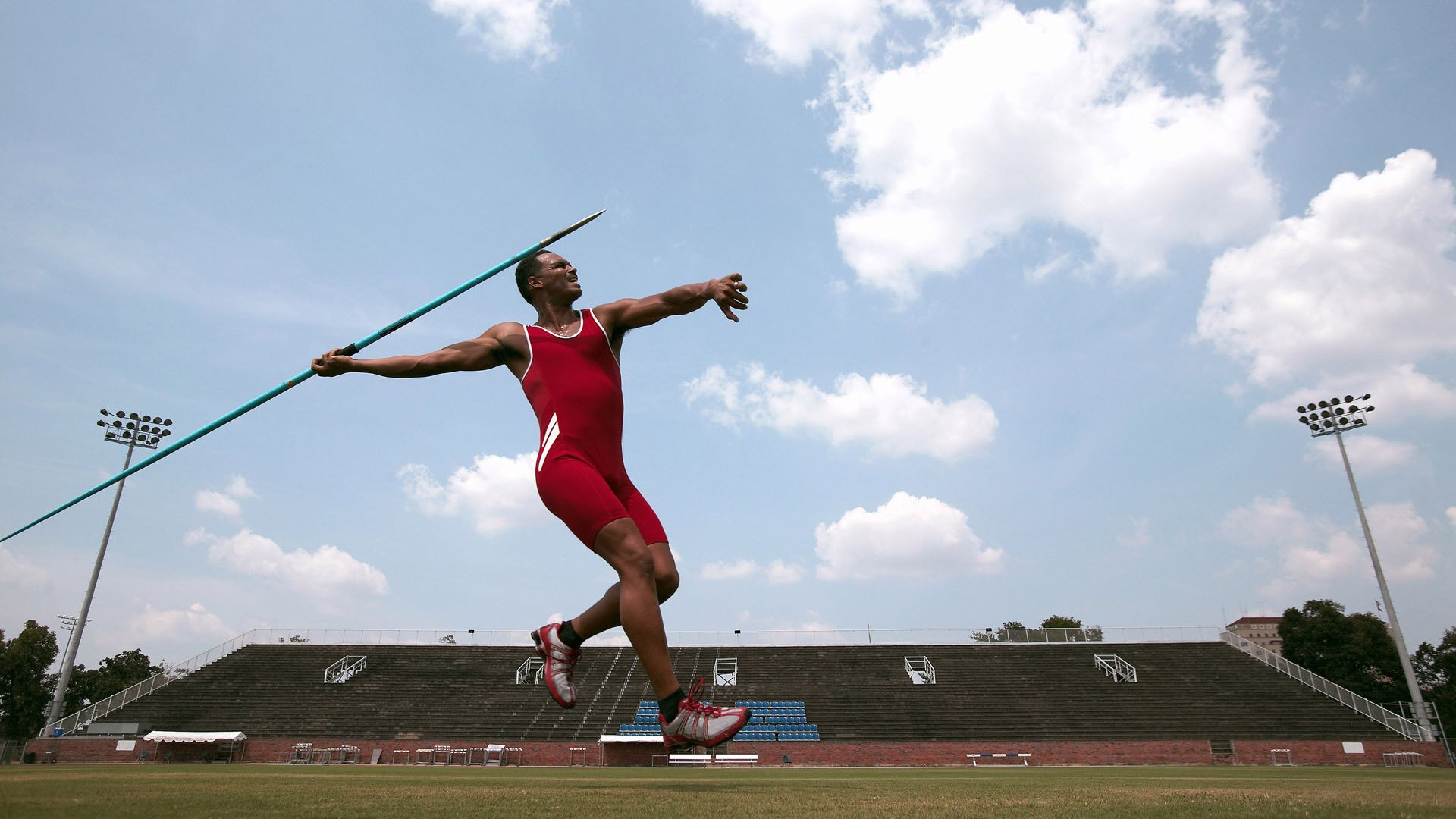 掘金通过轮转掌控节奏继续扩大优势,“掘金”